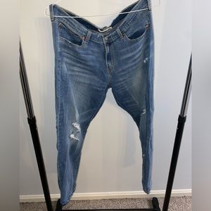 Levi never worn size 33 jeans